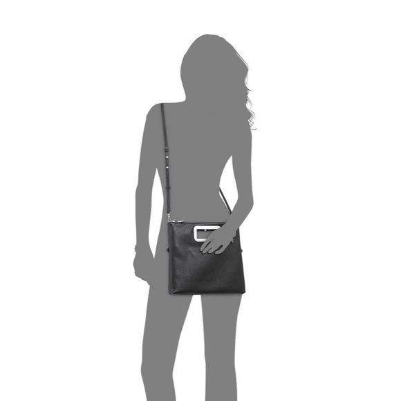 Snake embossed INC Open Handle Clutch Crossbody - Picture 4 of 7